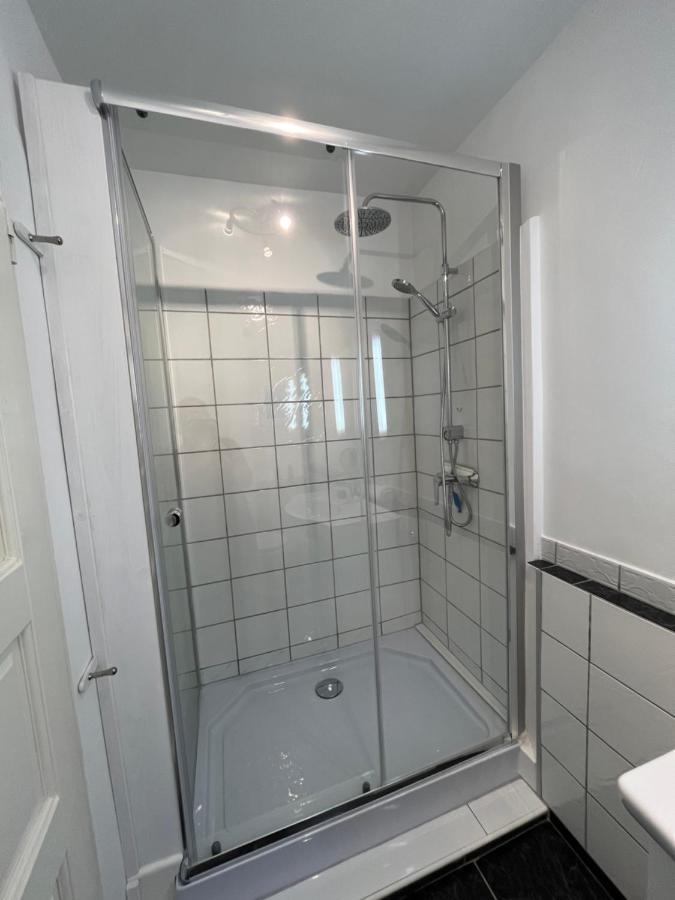 Ferienwohnung Drei Lilien グンマースバッハ エクステリア 写真